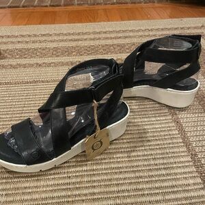 Born black leather platform wedge size 8 sandal